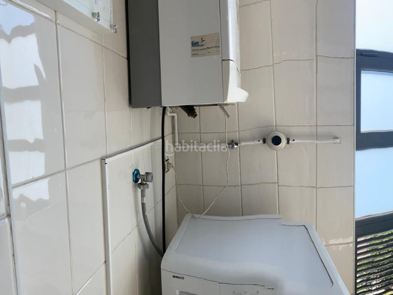 Foto eee78847-836b-4566-baaf-29c5158e4e4d. Apartament amb aparcament a Centro Cáceres