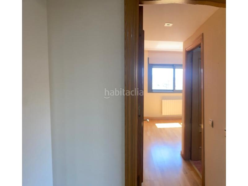 Foto ef483ebe-afe6-4c39-a0d2-dc381bc85da0. Apartament amb aparcament a Centro Cáceres