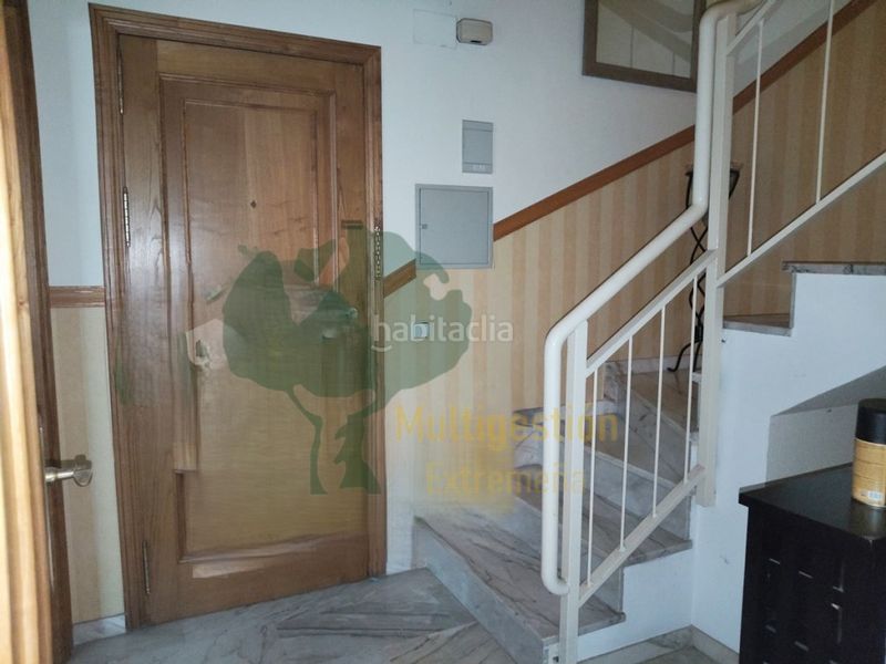 Foto 46d0fefa-a627-4cb6-96f0-79b0fe7b8600. Duplex with parking in Centro Cáceres