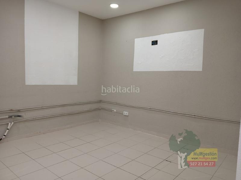 Foto 063ec90a-7631-4833-9851-d66a30dd52b7. Lloguer local comercial a Centro Cáceres