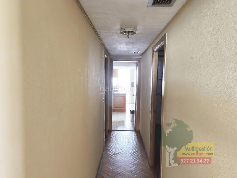 Foto 9889c311-f29b-432c-8eb0-9cb373dab118. Flat with parking in Centro Cáceres