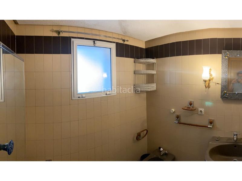 Foto a88b266c-0974-425e-9584-c1e3a5c60754. Flat with parking in Centro Cáceres