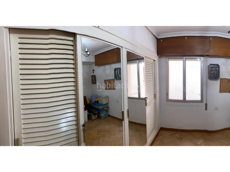 Foto b4477153-2b89-4a88-a11f-4aee3b2f860f. Flat with parking in Centro Cáceres