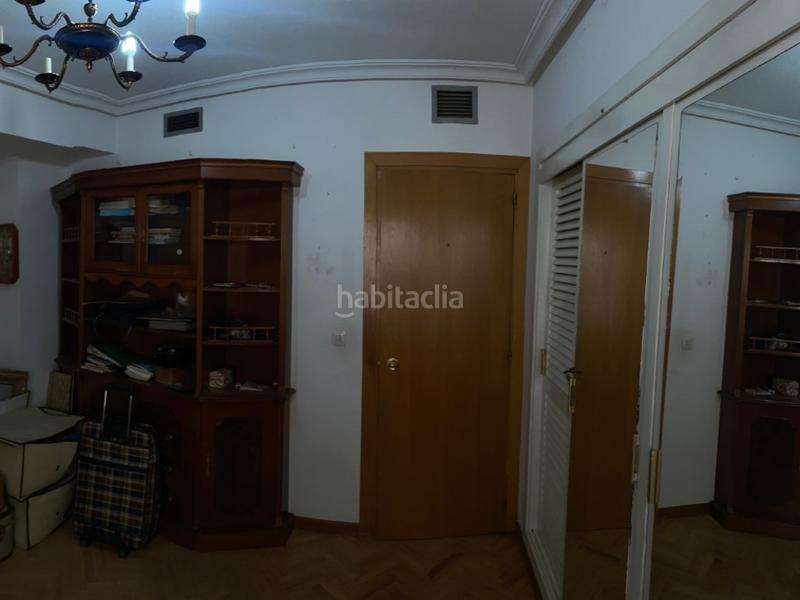 Foto c9c75463-755f-4fc2-ab2f-01fb4f89ae94. Flat with parking in Centro Cáceres