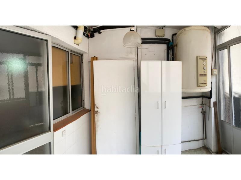 Foto ea63ab54-36f5-4109-9d98-1e2032b20342. Flat with parking in Centro Cáceres