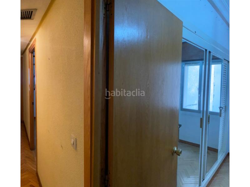 Foto f6a332f5-391a-4559-8c08-0ecd2f41d1ec. Flat with parking in Centro Cáceres