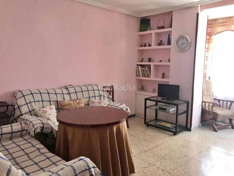 Foto 53c8a835-9210-4c76-84fd-58c3f109e441. Alquiler piso  para estudiantes cerca del ies ágora en Cáceres