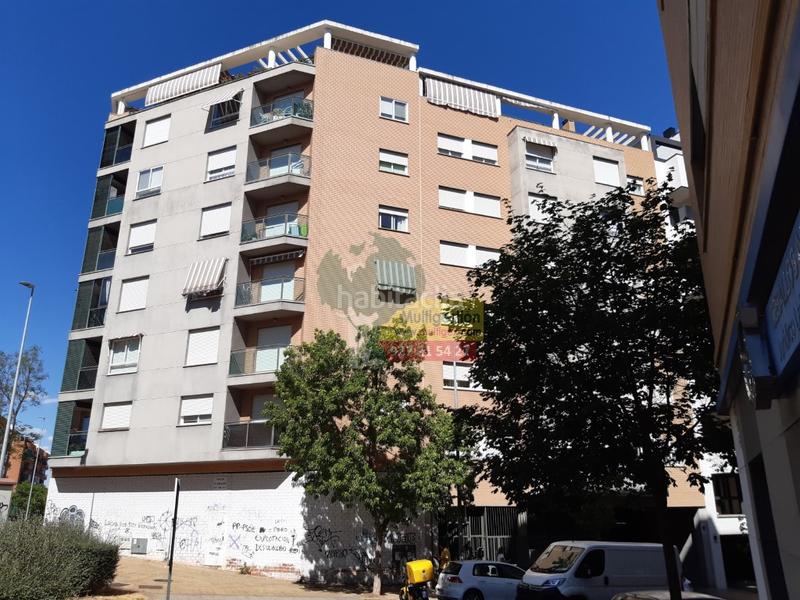Foto a29b934c-a92d-474c-9eff-32517944ac31. Alquiler piso  sin amueblar zona del rodeo en residencial. en Cáceres