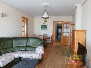 Location Appartement à Casco Antiguo. Piso para estudiantes o trabajadores.