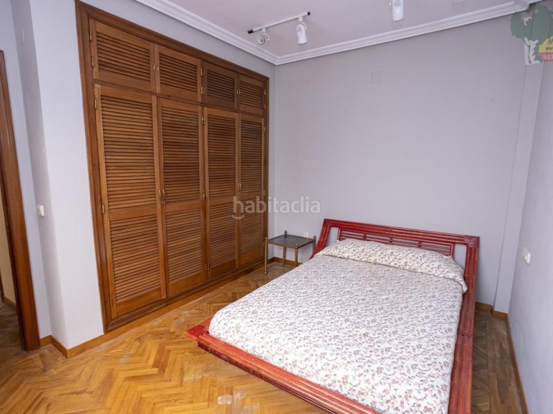 Foto 745c991e-5ca9-4754-8dcb-dc9d80e9cc3d. House with parking in Casco Antiguo Cáceres