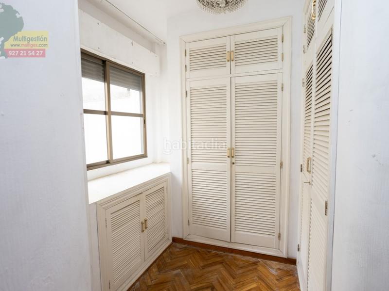 Foto 77fa0ed2-4e5e-4389-8486-50d80751871b. House with parking in Casco Antiguo Cáceres