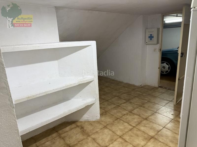 Foto b209d93c-0ef4-4386-9e18-5b1d9d432588. House with parking in Casco Antiguo Cáceres