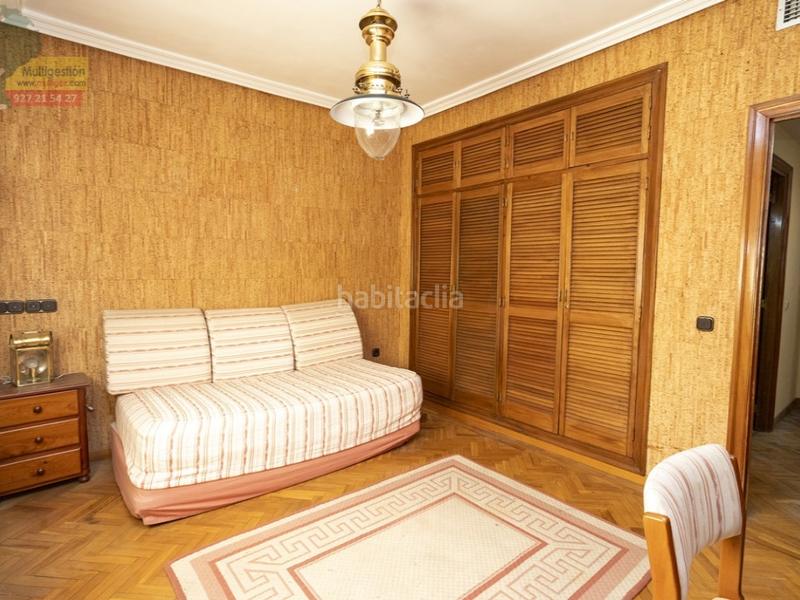 Foto ff093153-9023-4910-83eb-7aba2bb4dd70. House with parking in Casco Antiguo Cáceres