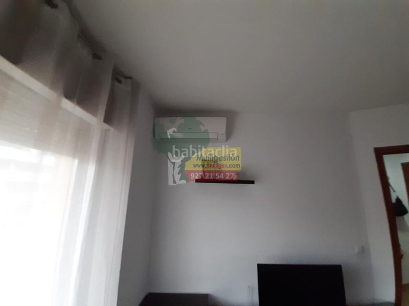 Foto 04dc5efd-4f66-4e18-b47c-2fb1361ec981. Location appartement dans Centro Cáceres