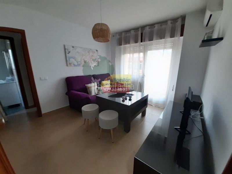 Foto 08b462aa-0e76-4ff5-97df-1ec14d06b414. Location appartement dans Centro Cáceres