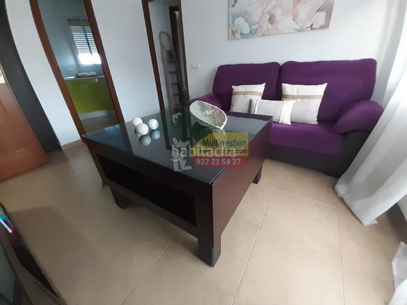 Foto 50209b31-34a9-4a7f-b554-a1b596f87b74. Location appartement dans Centro Cáceres