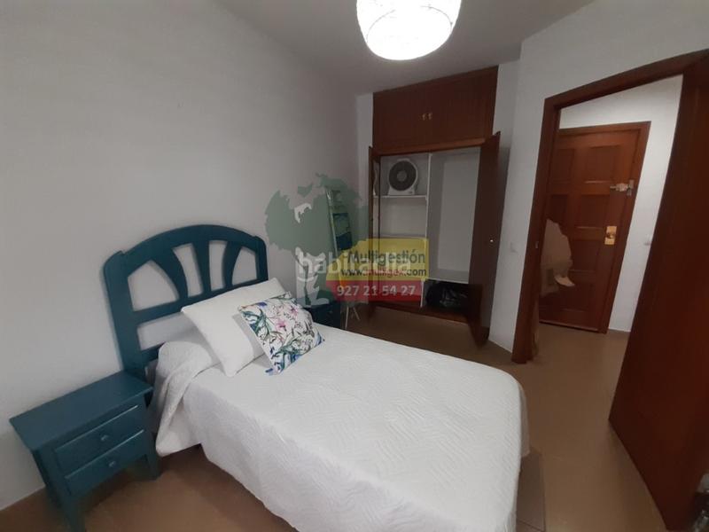 Foto 705aa3b6-433b-4ec2-b366-2152d1b2598a. Miete appartement in Centro Cáceres