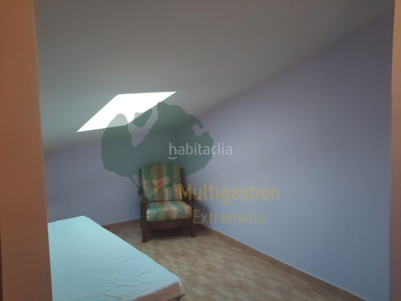 Foto 5037434c-ef3c-4a61-9a17-1c29fcde2c25. Duplex con riscaldamento parcheggio in Casco Antiguo Cáceres