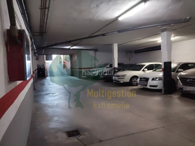 Foto 10942edb-cde2-4ad8-b3d7-7d7564db25bc. Lloguer dúplex amb aparcament a nuevo Cáceres Cáceres