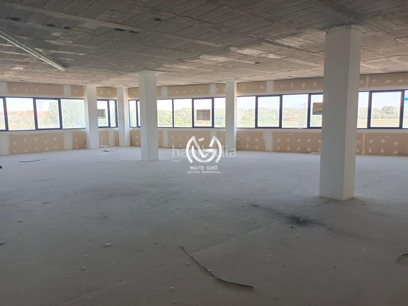 Foto 052db744-505a-41eb-9948-5643c85512d9. Bureau dans Magraners Lleida