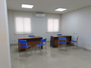 Location Bureau  Plaça ricard vinyes. Oficina bonaire