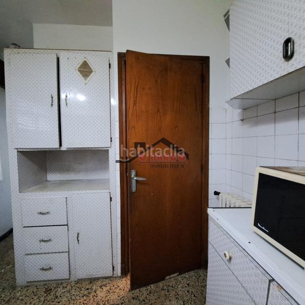 Foto 4a727f55-f7d7-41d7-95eb-6dd776f9ff27. Casa amb calefacció aparcament a Barco de Valdeorras (O)