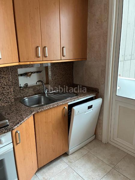Foto 4bd72888-fa7b-4840-bfa8-a8f1d8eee75c. Piso  en calle fernando macías en San Pablo - Juan Flórez Coruña (A)