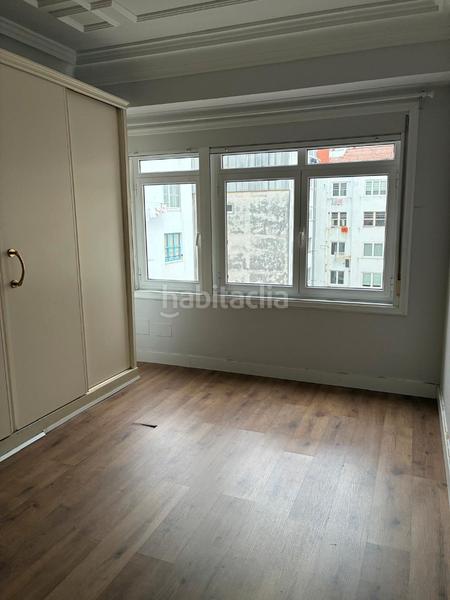 Foto b3f81abb-2eec-43da-b444-df311e3e2e8f. Piso  en calle fernando macías en San Pablo - Juan Flórez Coruña (A)