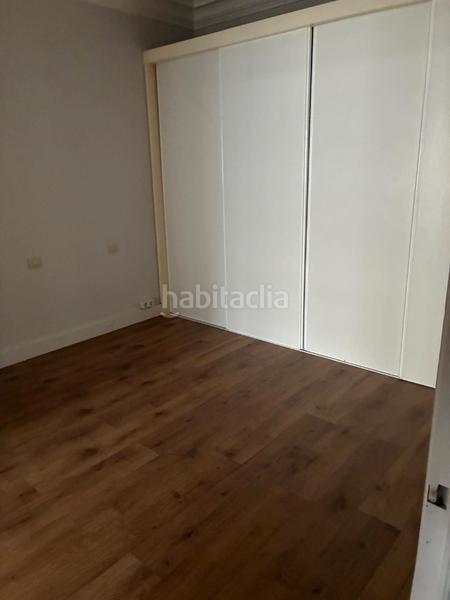 Foto c377a2b0-9ba3-4148-8070-f32e351d8ca9. Piso  en calle fernando macías en San Pablo - Juan Flórez Coruña (A)