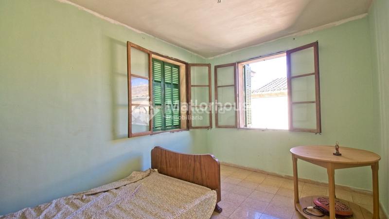 Foto 7f81b04d-f799-4f5d-bdc3-84e1bdbad6d2. Edificio en Sa Pobla