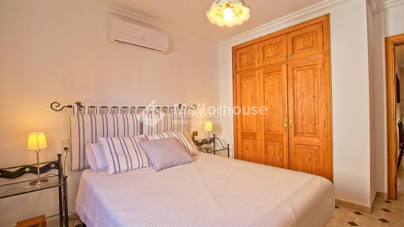 Foto c31f0a55-bc34-4663-be07-9999447e00d2. Lloguer casa adossada a Muro