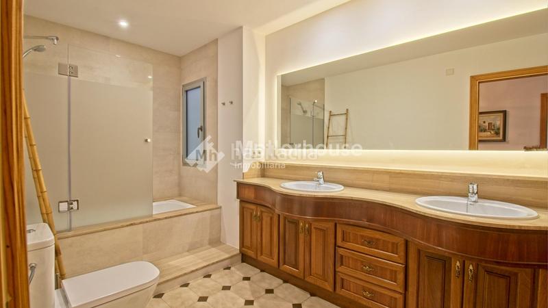 Foto 17ff49a5-b7a2-4a98-87b1-4f9da6180937. Rent semi detached house with heating in Muro