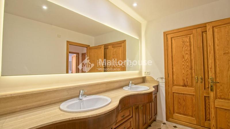 Foto ad7d9d06-3591-4748-816d-daaa37b47e15. Rent semi detached house with heating in Muro