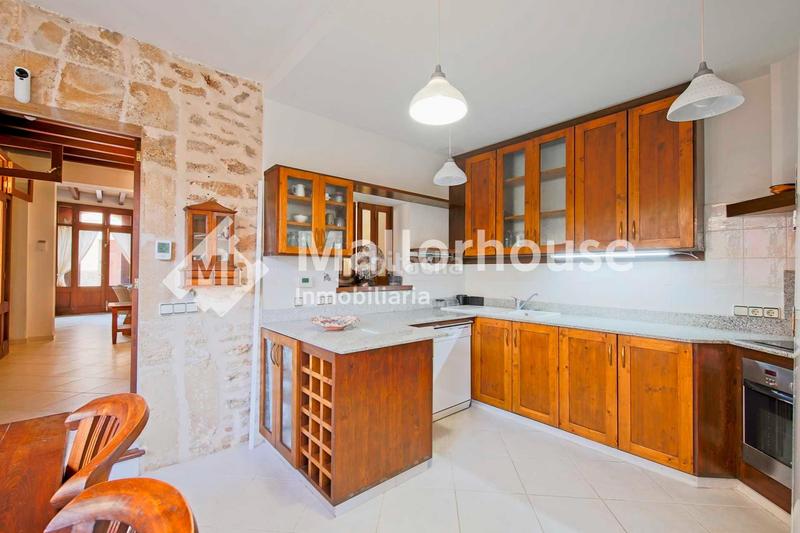 Foto 2493dffe-956e-45cc-aabb-d7d336a4d43f. Casa a schiera in carrer alcudia 2 in ciutat d´Alcúdia Alcúdia