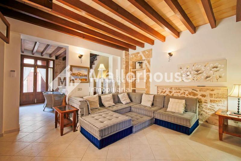 Foto 78331712-a7a4-46c0-829f-4b30bdf3c9c6. Maison jumelée dans carrer alcudia 2 dans ciutat d´Alcúdia Alcúdia