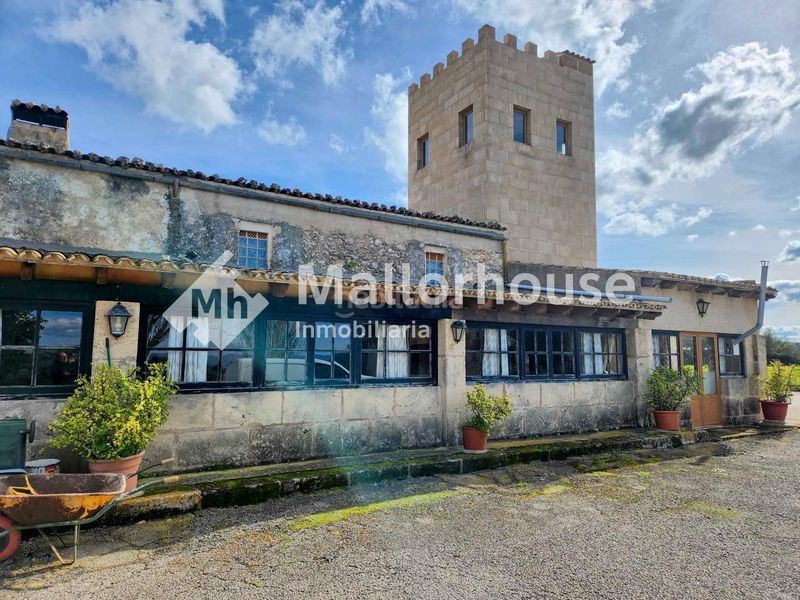 Foto b54c6798-2cfe-48cd-a555-1ae2ead8c386. Casale con parcheggio in Santa Margalida poble Santa Margalida