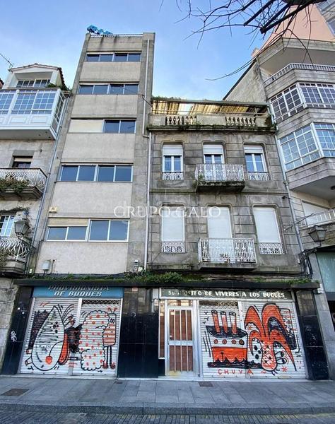 Foto 8c90e78f-4c0f-4f2c-81a8-30b9f4f97aa5. Edificio en Casco Vello Vigo