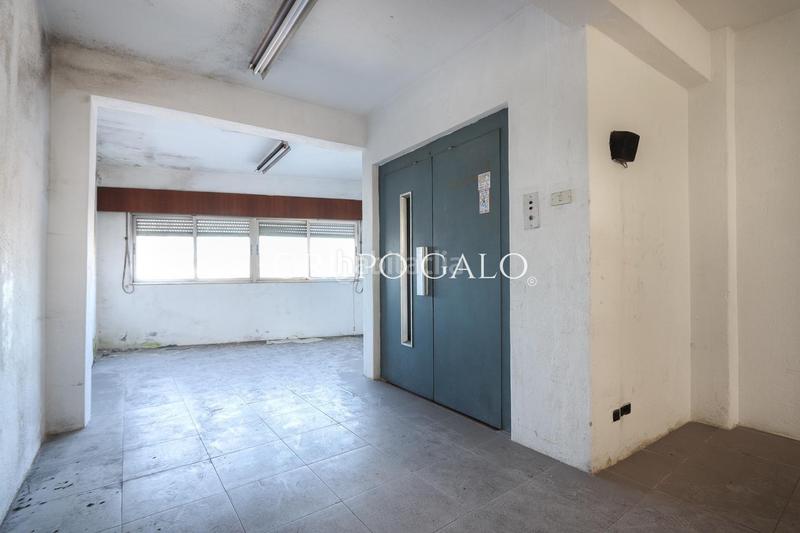 Foto 9502dc38-97a6-4882-860a-769e0a855911. Edificio en Casco Vello Vigo