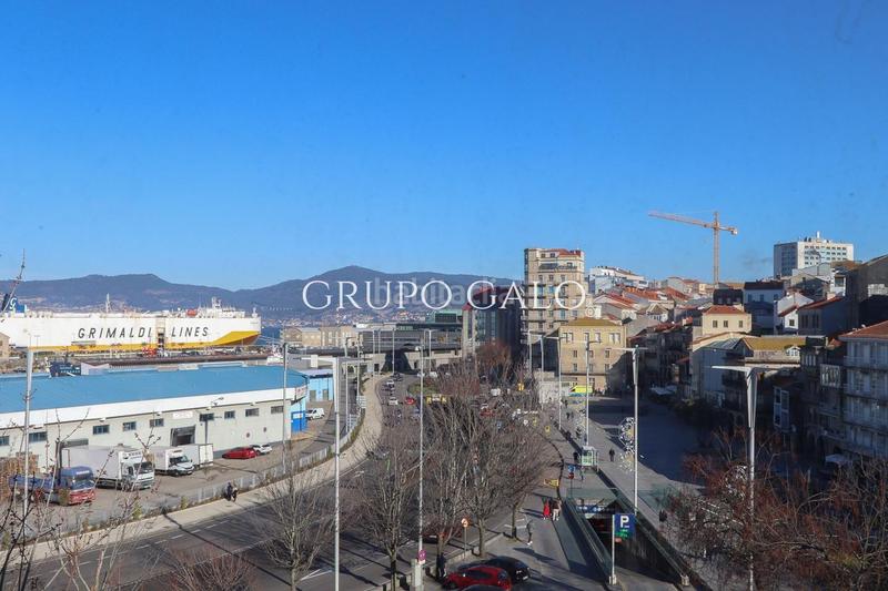 Foto fcd244a5-06ec-48d3-b2c6-f20f917e1b1c. Edificio en Casco Vello Vigo
