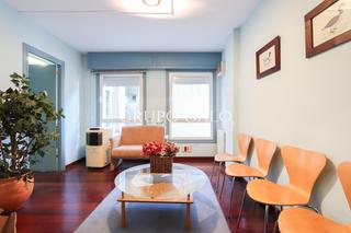 Oficina a Rúa De Eduardo Iglesias