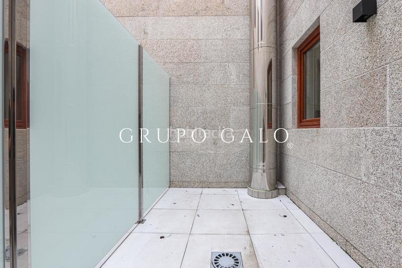 Foto 519395ed-155d-41f8-b5ce-b1ed2ab2bc6a. Appartamento in Casco Vello Vigo