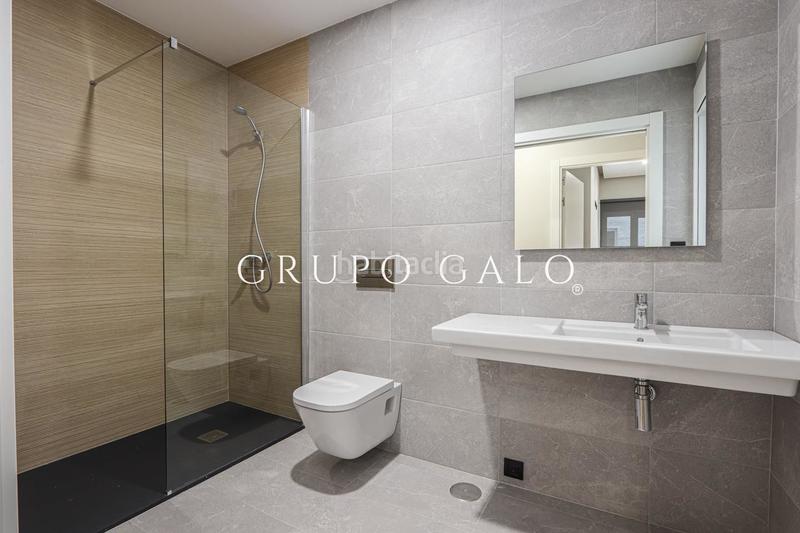 Foto 4e5a24d3-891f-49d7-897b-d5523add1a50. Piso en Casco Vello Vigo