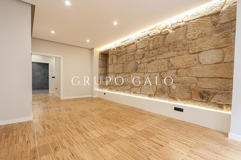 Foto 8c62d888-cd39-42dd-b8be-ab7b7d66840a. Piso en Casco Vello Vigo