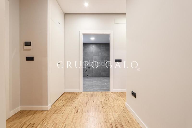 Foto 8fb89913-49c3-493a-a963-ad49eacd96e7. Piso en Casco Vello Vigo
