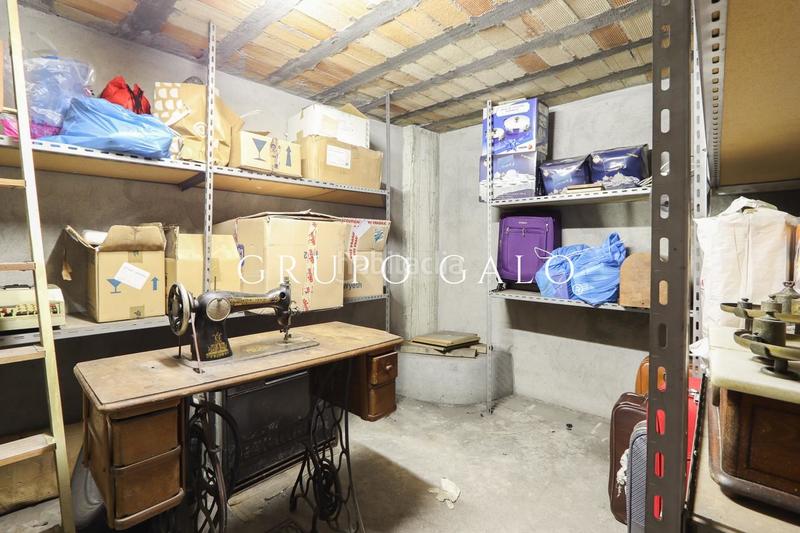 Foto 30dedf67-bb80-4f6e-a847-ed99ab0fdfda. Parking coche en Plaza España - Corte Inglés Vigo