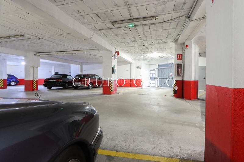 Foto 24e2f581-8dfa-4f4b-83bf-ed0e54f84915. Parking voiture dans Plaza España - Corte Inglés Vigo