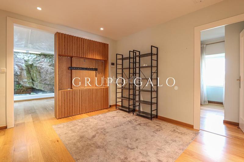 Foto eefbdd88-6a94-43da-940c-8e2e15a7f762. Casa en Coruxo - Oia - Saiáns Vigo