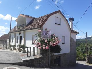 House in Mondariz