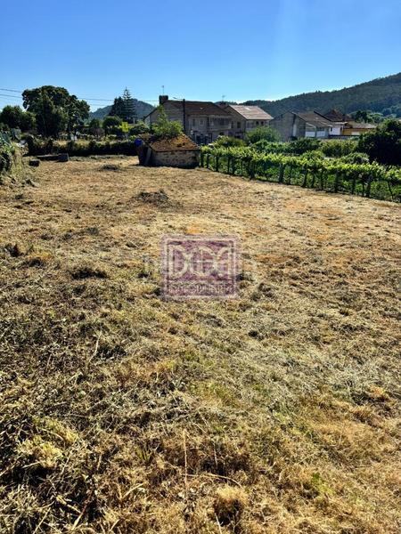 Foto 8ef69bb8-ff5a-4cb0-bf1f-ddfd6fb347dc. Terreno residencial en Mondariz