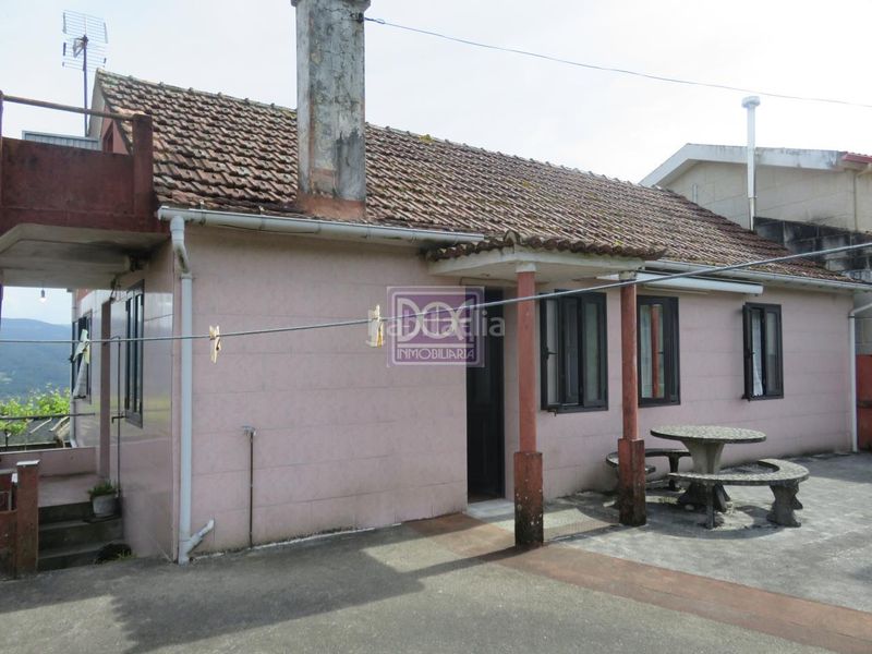 Foto 73f0e049-92b7-439e-915a-a576ddf9fec3. Casa amb calefacció aparcament a Mondariz